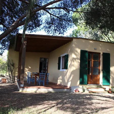 Clelia - Con 2 Kajak A Disposizione Ospiti Porto Azzurro